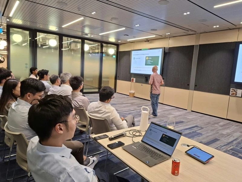 Raymond Cheung speaking at the Q3 General Insurance Drinks and Discussion, Singapore